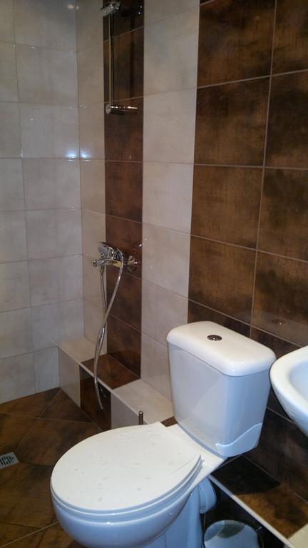 Slavina Guest House ساباريفا بانيا الغرفة الصورة